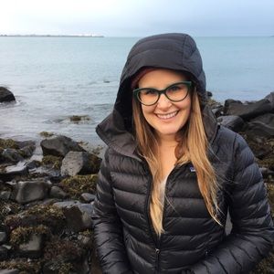 Meet your Posher, Avery